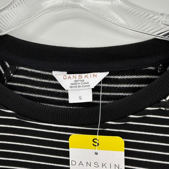 New DANSKIN Pullover Shirt Womens Size S Relaxed Stretch Faux Wrap Black White - Picture 2 of 6